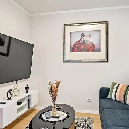 Donizetti C Apartment