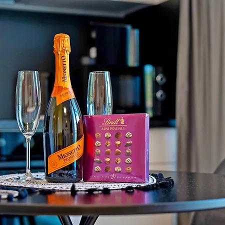 Novera - Donizetti C *